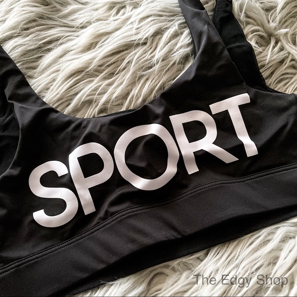 Victoria Sport | Player Logo Scoopneck Sports Bra - Picture 2 of 9